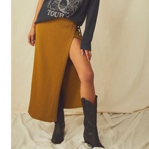 Under Sun wrap skirt